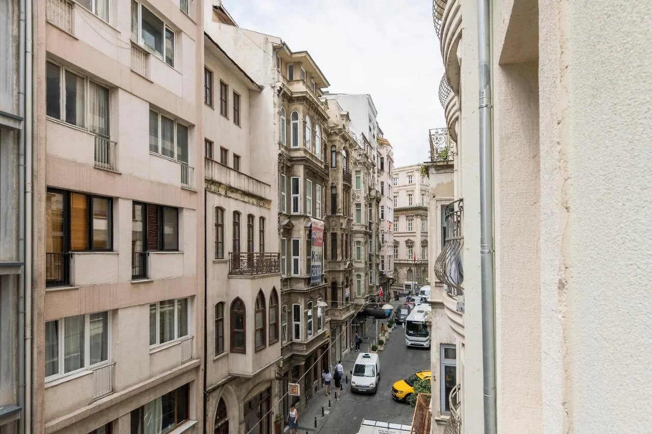 Amalia By Oval Aparthotel Istanbul
